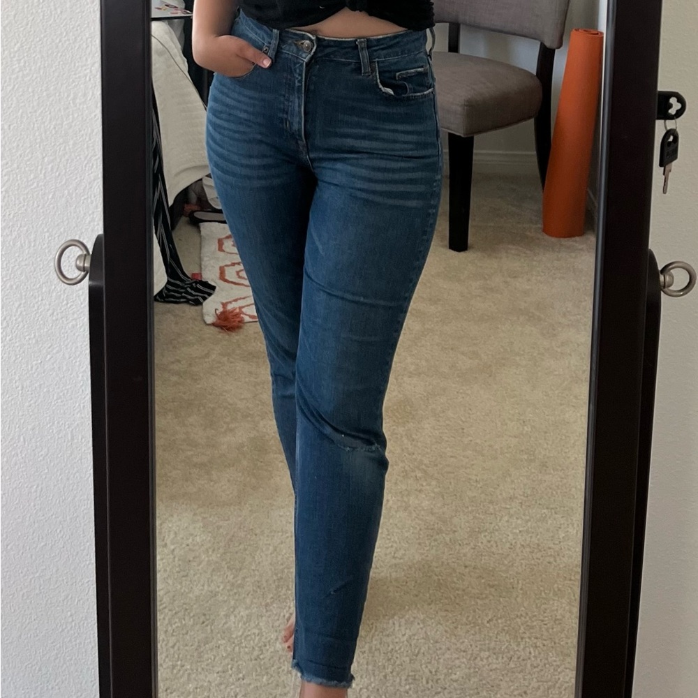 Blue H&M (Divide) jeans, size 8. Mid-rise, skinny fit, ankle length.